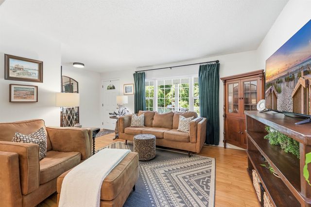 110 Minnow Dr., Pawleys Island, SC 29585