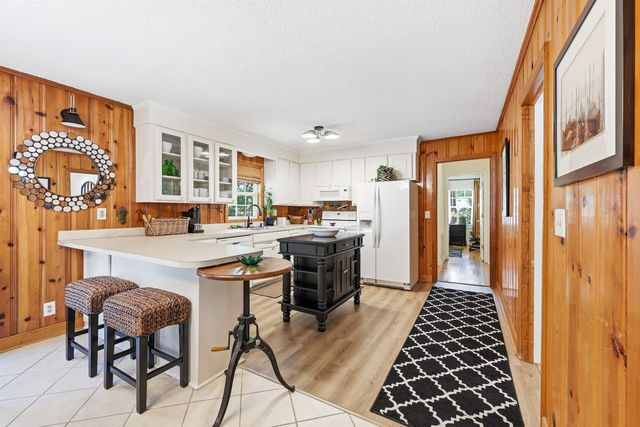 110 Minnow Dr., Pawleys Island, SC 29585