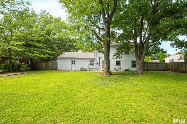508 W TIMBER RIDGE Drive, Peoria, IL 61615