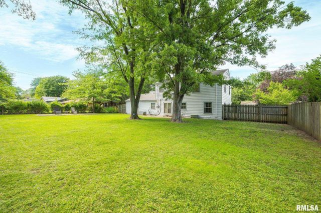 508 W TIMBER RIDGE Drive, Peoria, IL 61615