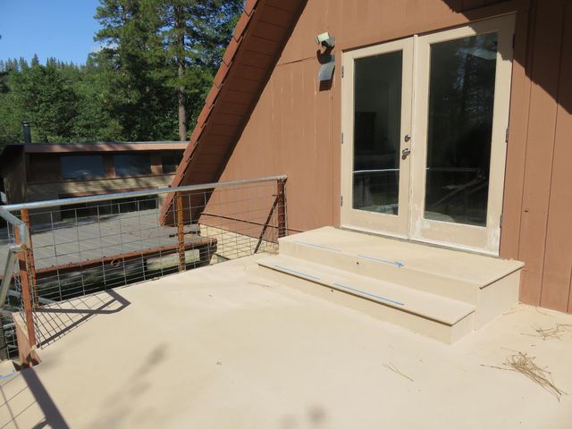 2400 Bald Mountain Rd, West Point, CA 95255
