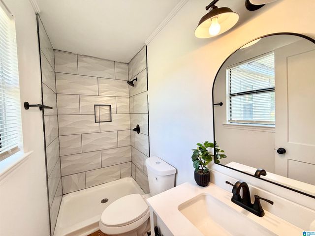 115 JOHNSON DRIVE, Hueytown, AL 35023