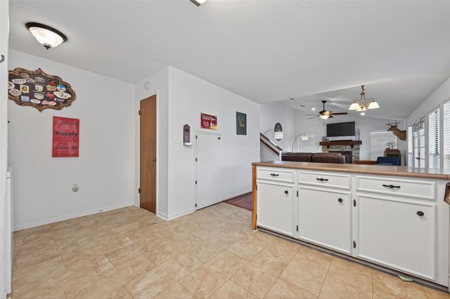 617 Gov Wood Drive, Point Blank, TX 77364