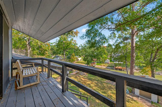 617 Gov Wood Drive, Point Blank, TX 77364