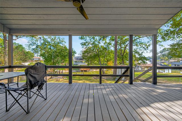 617 Gov Wood Drive, Point Blank, TX 77364