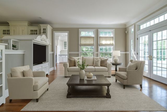 15 Whispering Lane, Holliston, MA 01746