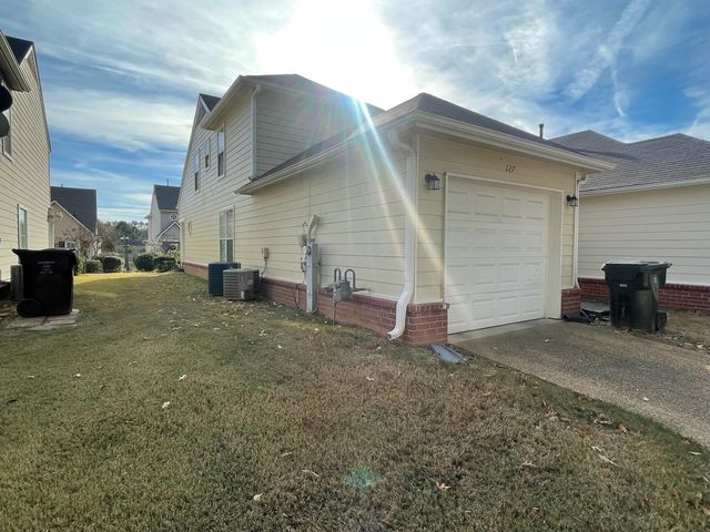 127 DANNON SPRINGS DR W, Collierville, TN 38017