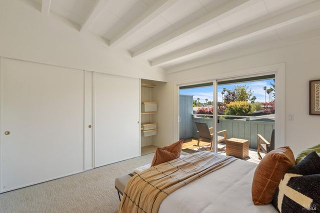 29 Porto Bello Dr, San Rafael, CA 94901