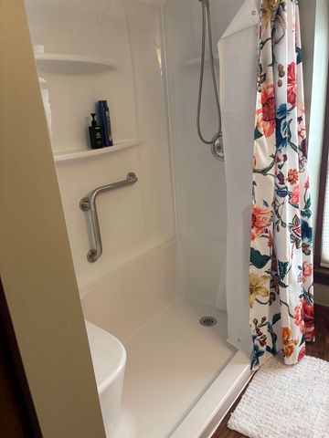 667 Lehman Street, Berne, IN 46711