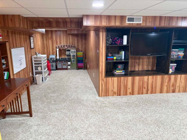 667 Lehman Street, Berne, IN 46711