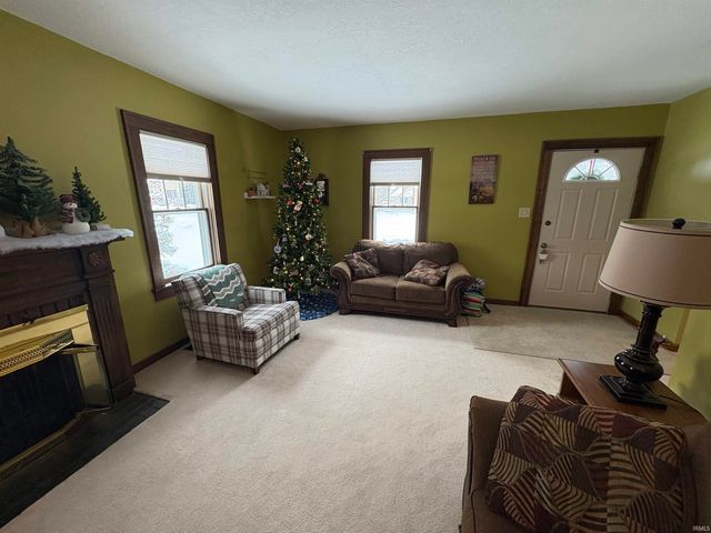 667 Lehman Street, Berne, IN 46711