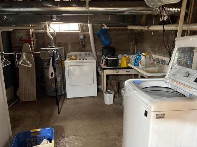 667 Lehman Street, Berne, IN 46711