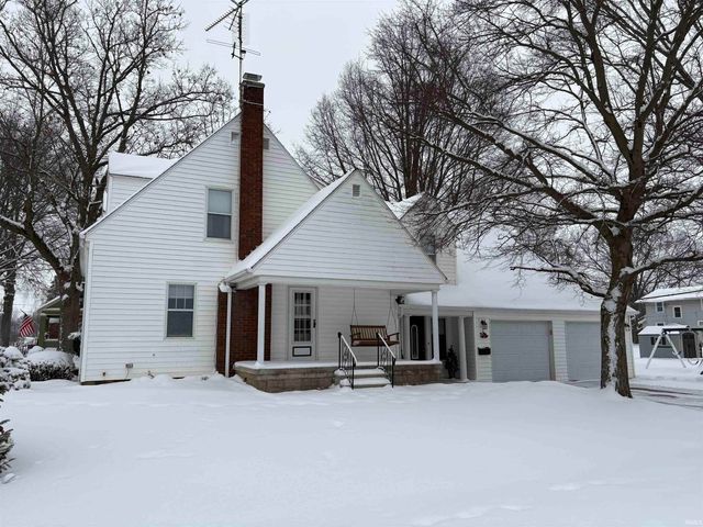 667 Lehman Street, Berne, IN 46711