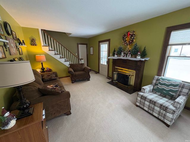 667 Lehman Street, Berne, IN 46711