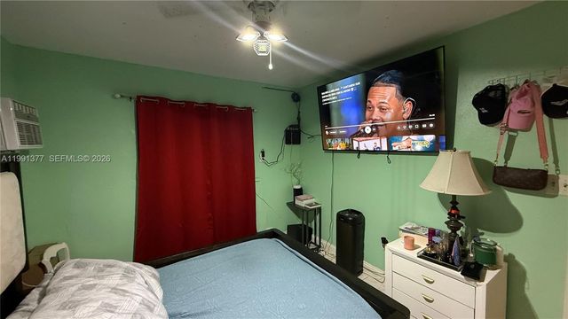 1352 NW 112th Ter, Miami, FL 33167