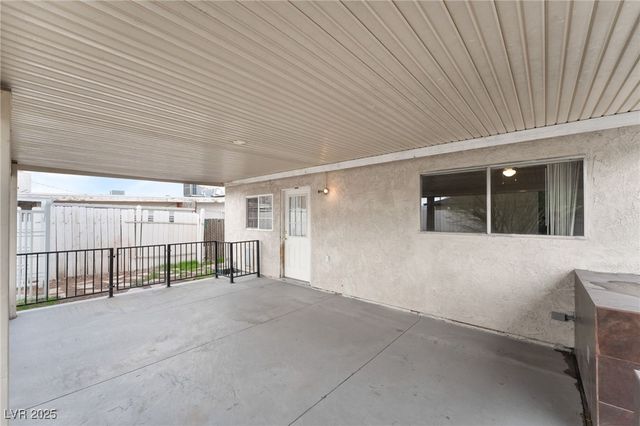 1867 Renada Circle, North Las Vegas, NV 89030