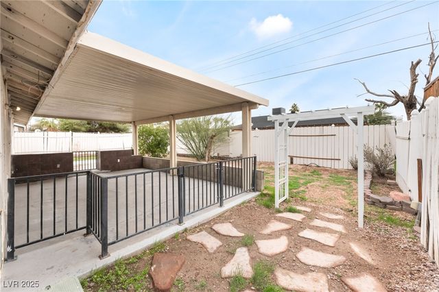 1867 Renada Circle, North Las Vegas, NV 89030