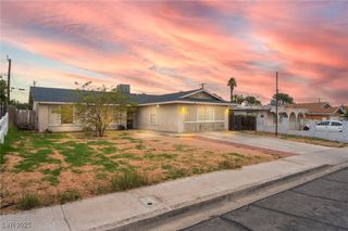 1867 Renada Circle, North Las Vegas, NV 89030