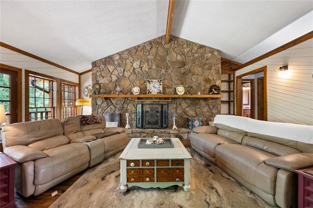 180 River Cove Road, Social Circle, GA 30025