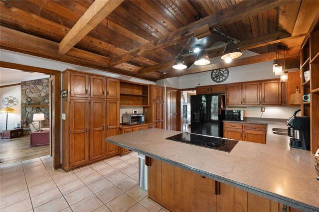 180 River Cove Road, Social Circle, GA 30025