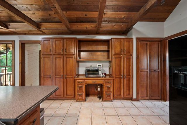180 River Cove Road, Social Circle, GA 30025