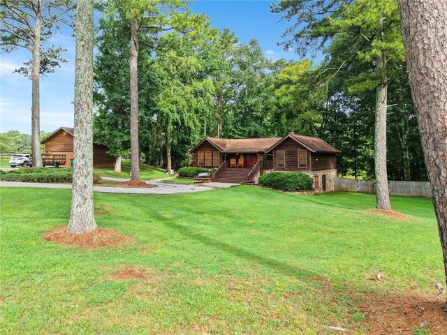 180 River Cove Road, Social Circle, GA 30025