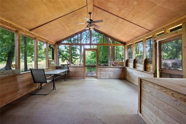 180 River Cove Road, Social Circle, GA 30025