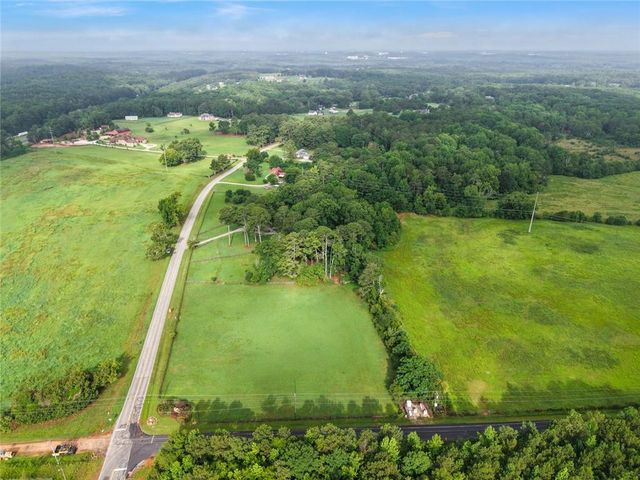 180 River Cove Road, Social Circle, GA 30025
