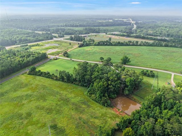 180 River Cove Road, Social Circle, GA 30025