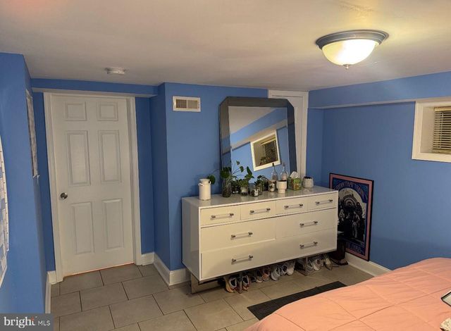 4818 SHERIFF RD NE, Washington, DC 20019