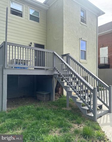 4818 SHERIFF RD NE, Washington, DC 20019