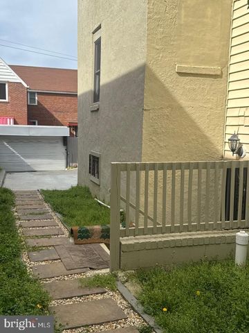 4818 SHERIFF RD NE, Washington, DC 20019