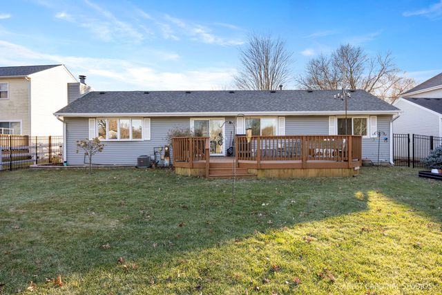 1217 River Oak Drive, Naperville, IL 60565