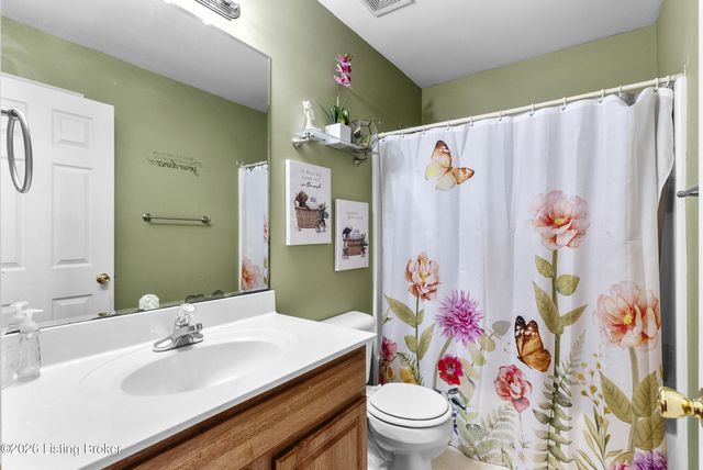 453 Daylilly Ct, Shelbyville, KY 40065