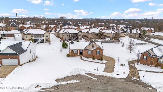 453 Daylilly Ct, Shelbyville, KY 40065