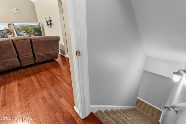 453 Daylilly Ct, Shelbyville, KY 40065