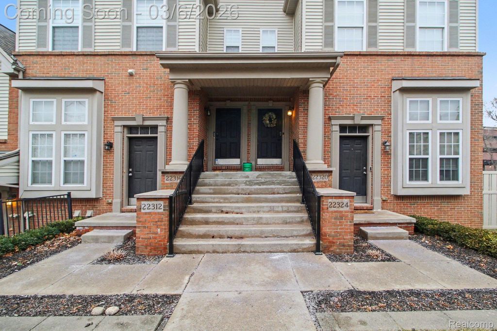 22320 Abbey Lane, Dearborn, MI 48124