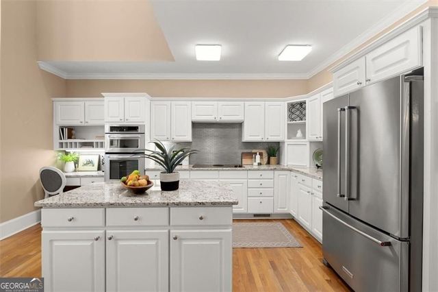 1346 Waterford Green Close NE, Marietta, GA 30068