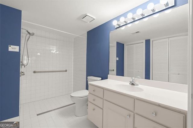 1346 Waterford Green Close NE, Marietta, GA 30068