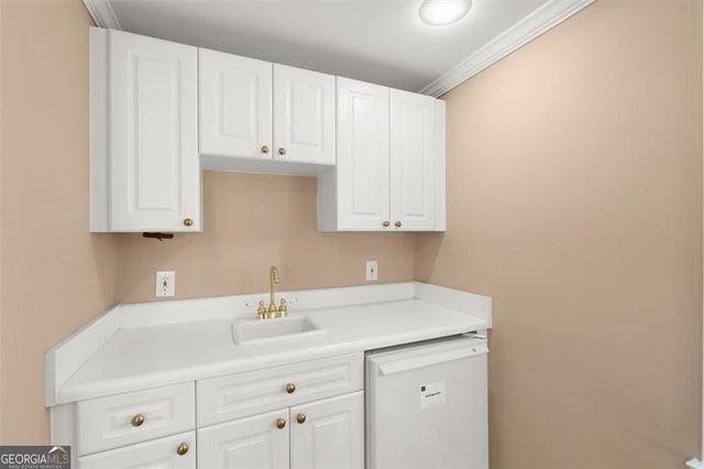 1346 Waterford Green Close NE, Marietta, GA 30068