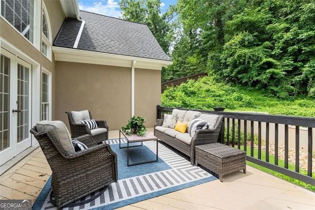 1346 Waterford Green Close NE, Marietta, GA 30068