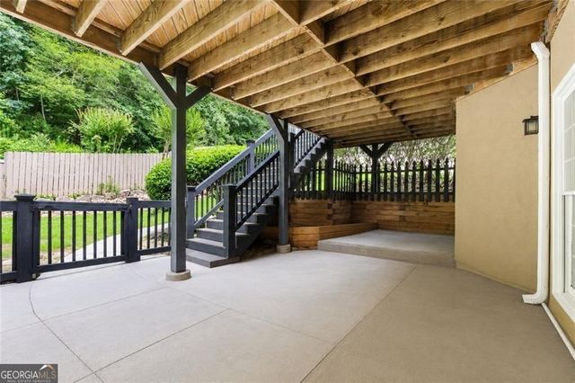 1346 Waterford Green Close NE, Marietta, GA 30068