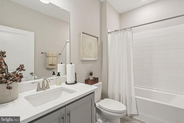 232 HYDRANGEA WAY, Winchester, VA 22602
