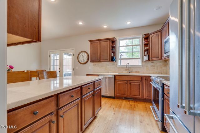 364 Jessicas Way, Johnson City, TN 37615