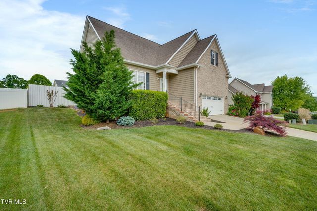 364 Jessicas Way, Johnson City, TN 37615