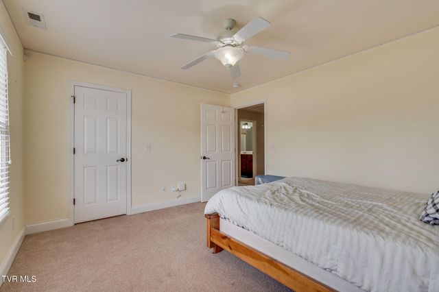 364 Jessicas Way, Johnson City, TN 37615