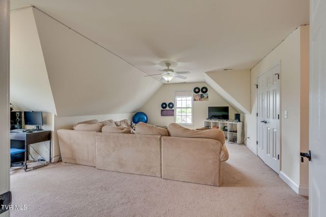 364 Jessicas Way, Johnson City, TN 37615