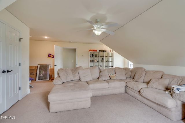 364 Jessicas Way, Johnson City, TN 37615