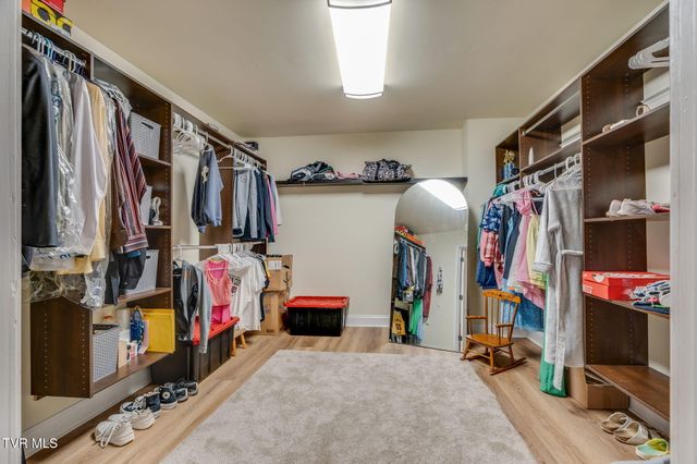 364 Jessicas Way, Johnson City, TN 37615