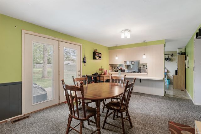 8131 Welsch Drive, Fort Wayne, IN 46815